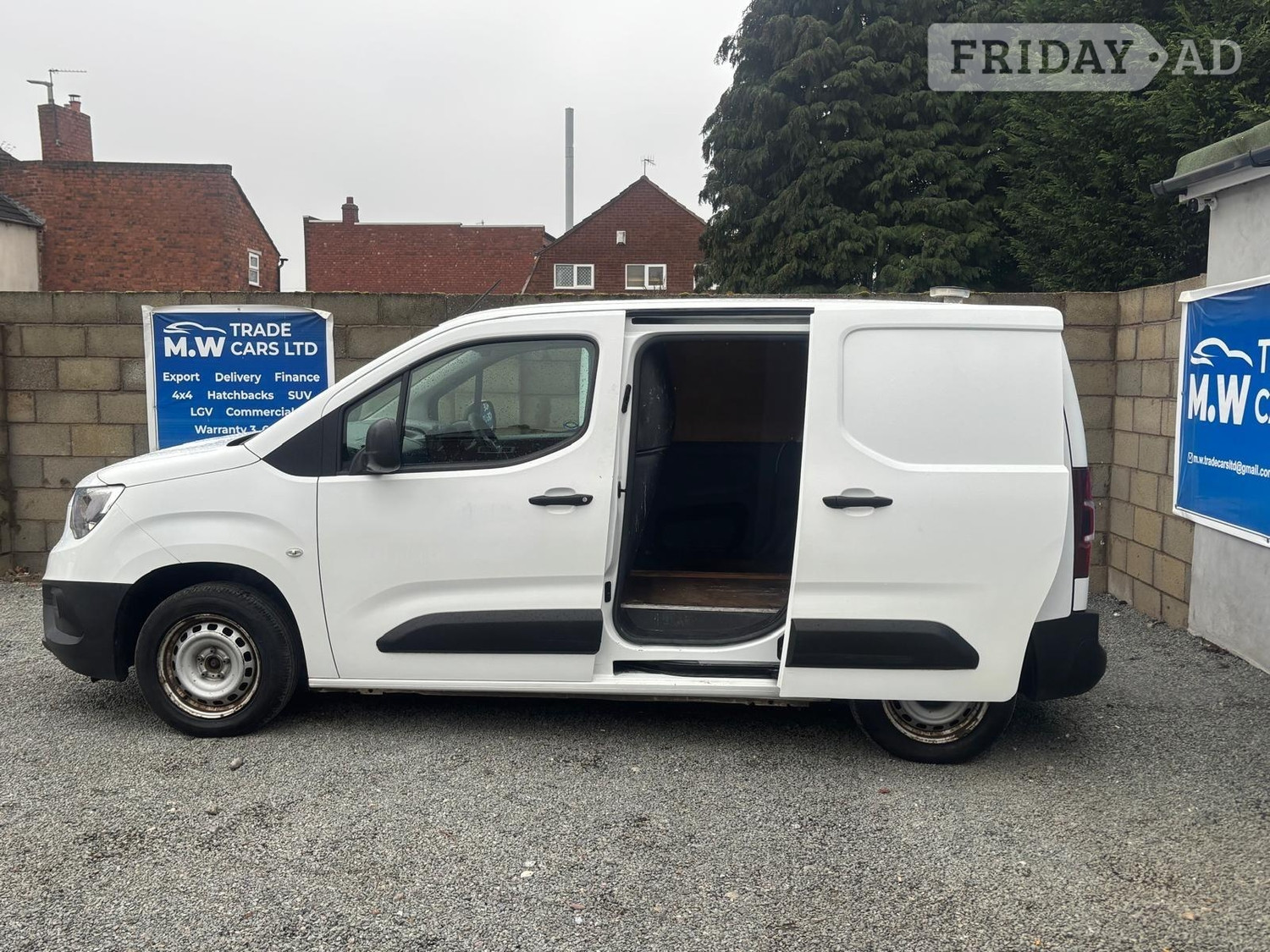 [ berth ]Vauxhall Combo