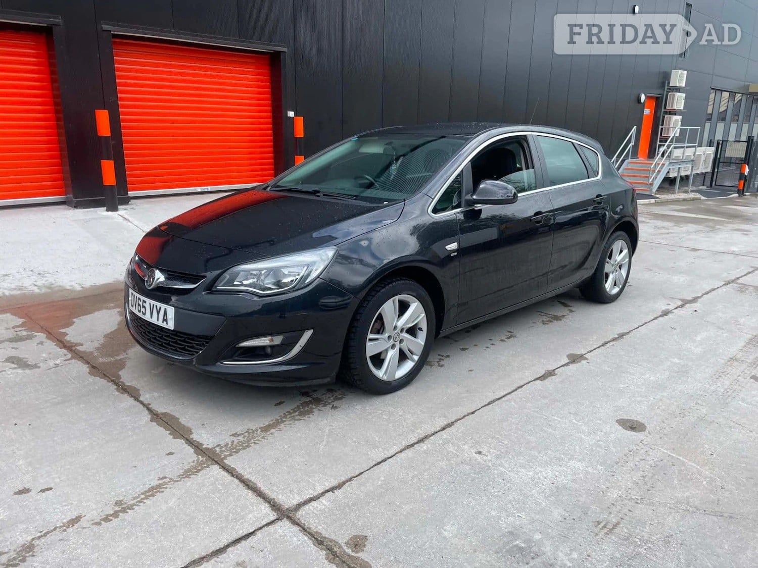 Vauxhall Astra 2015 in Stockport