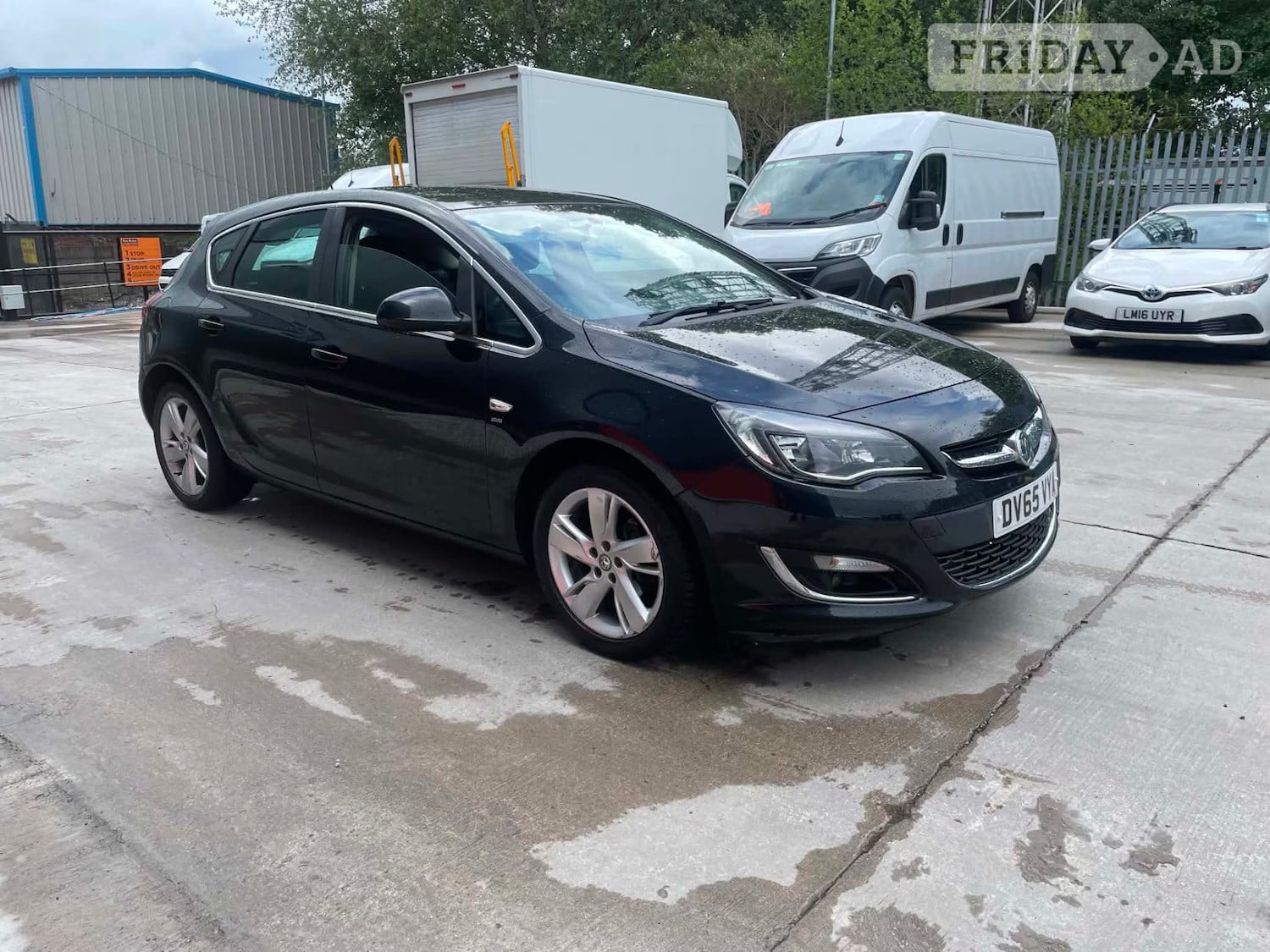Vauxhall Astra 2015 - Cars in Stockport