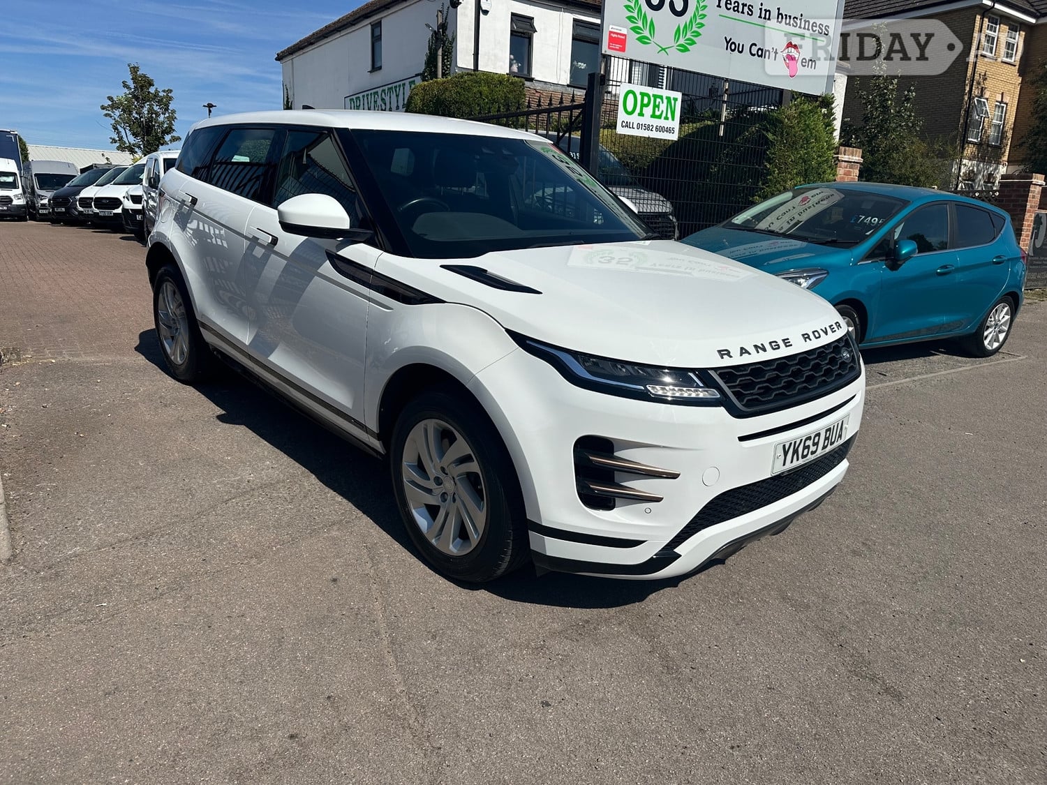Land Rover Range Rover Evoque 2019 in Dunstable