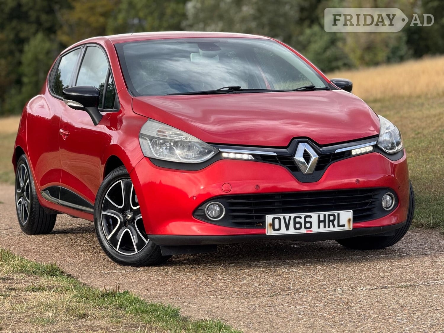 Renault Clio 2016 in Hemel Hempstead