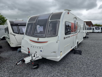 Bailey Unicorn Vigo 2015