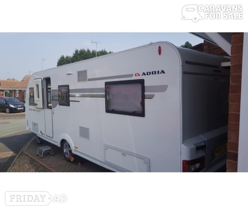 Adria Adora 612 DT Rhine Cannock