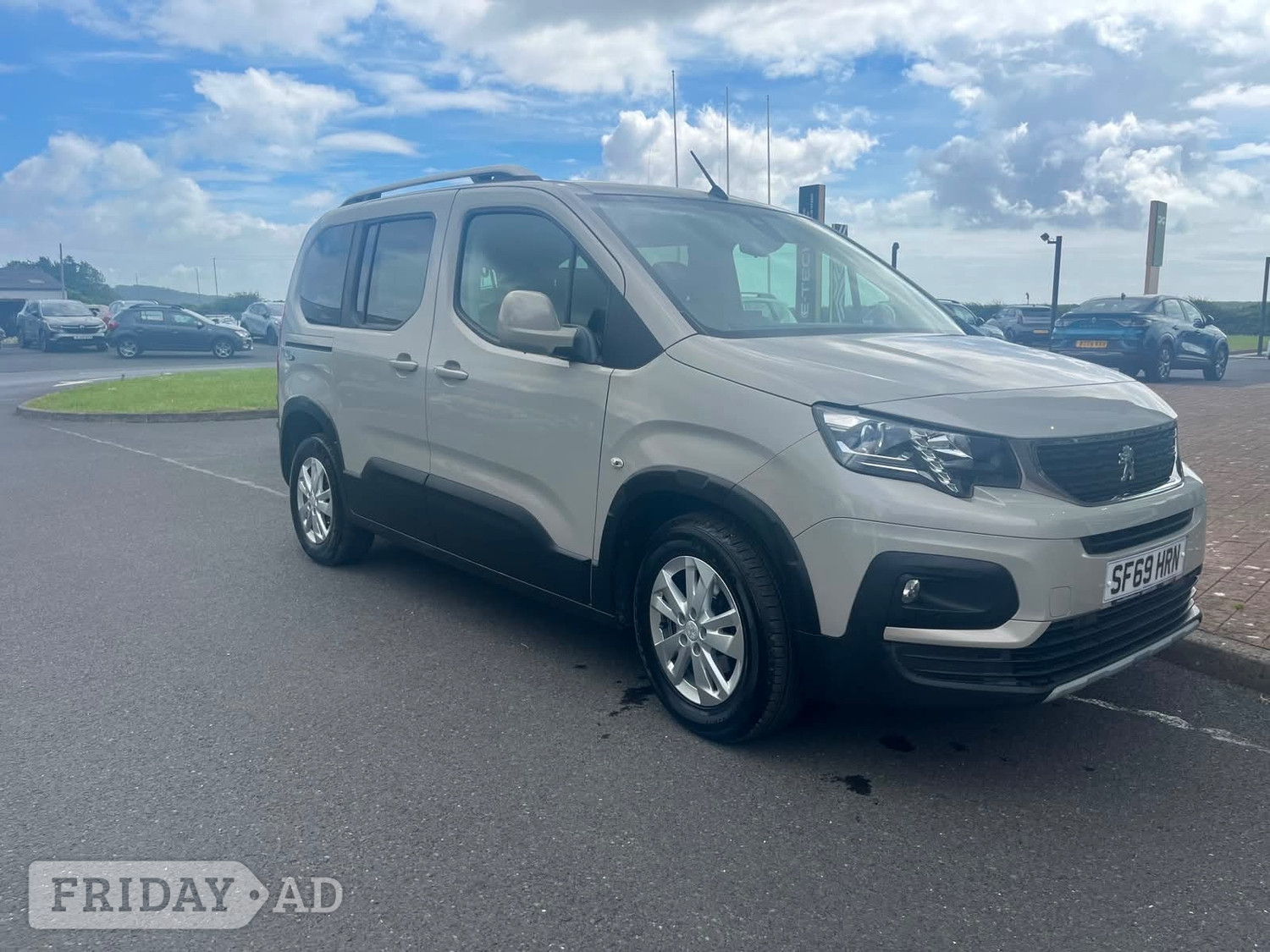 [ berth ]Peugeot Rifter