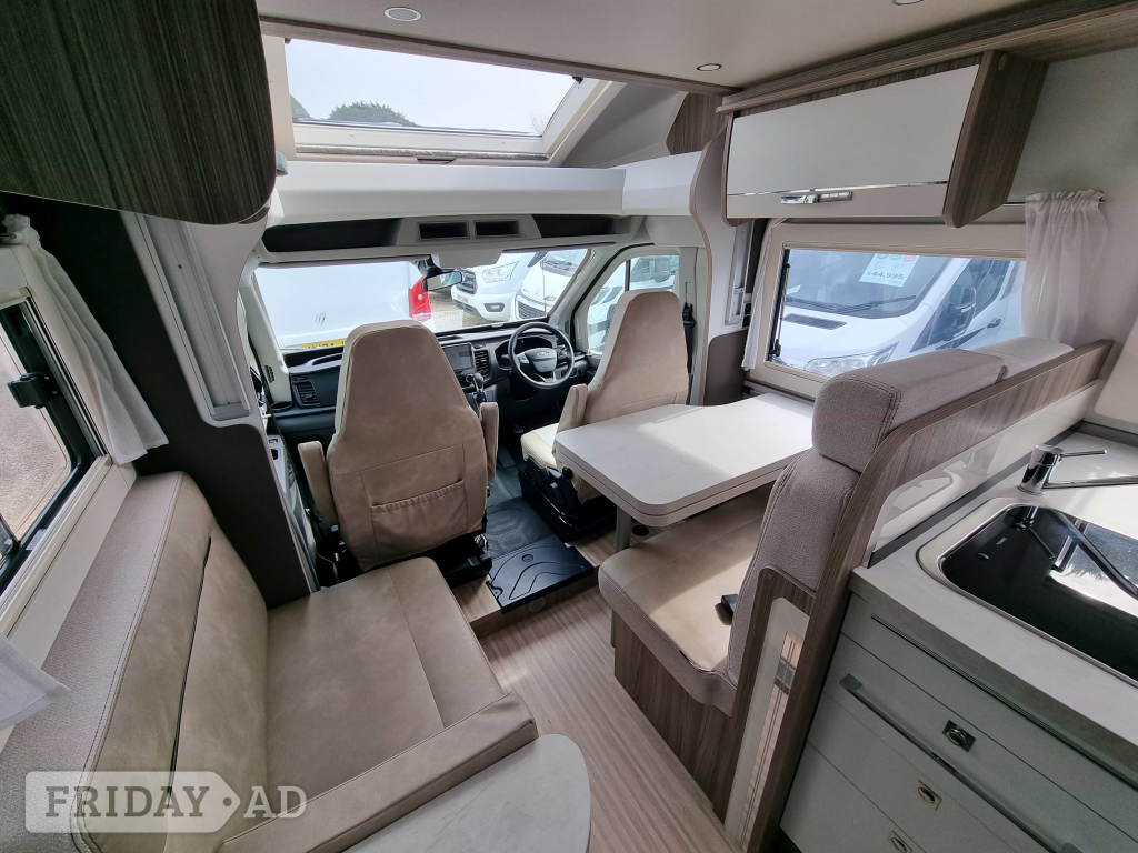 Benimar Tessoro T413 Highbridge