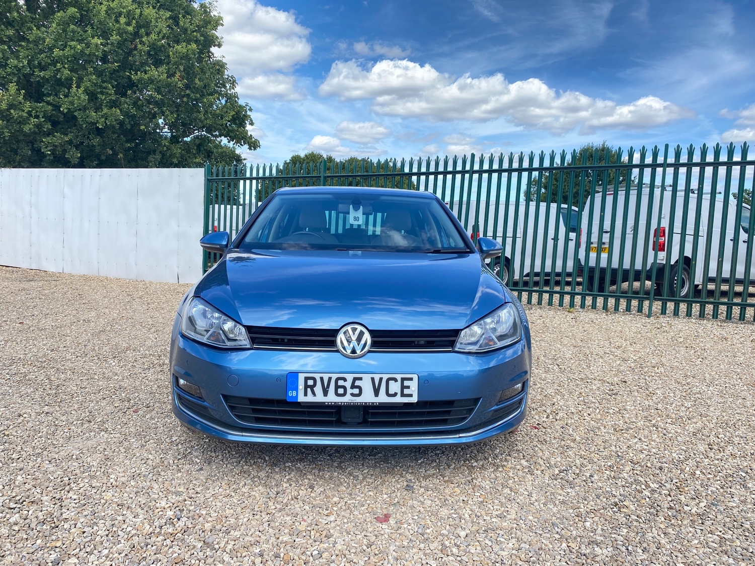 [ berth ]Volkswagen Golf