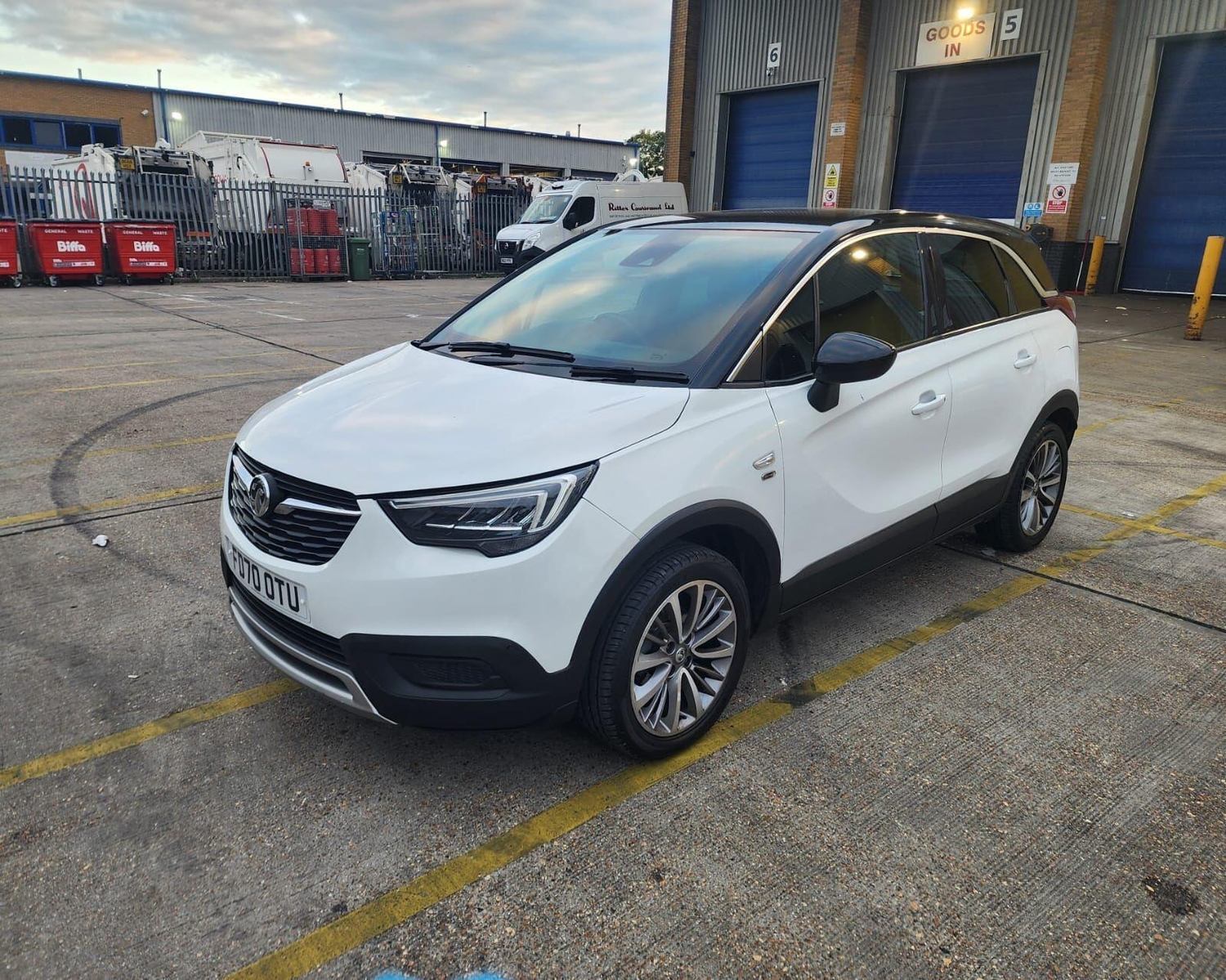 [ berth ]Vauxhall Crossland X