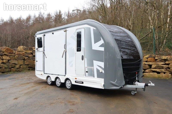 Equi-Trek Space-Treka  Horse Trailer