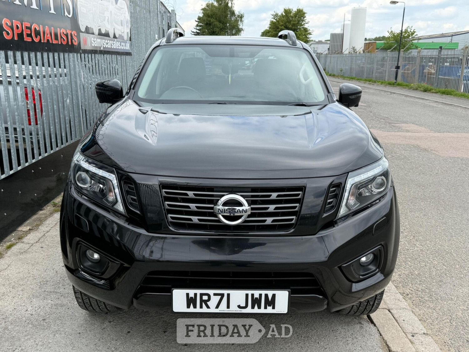 Nissan Navara Bedford