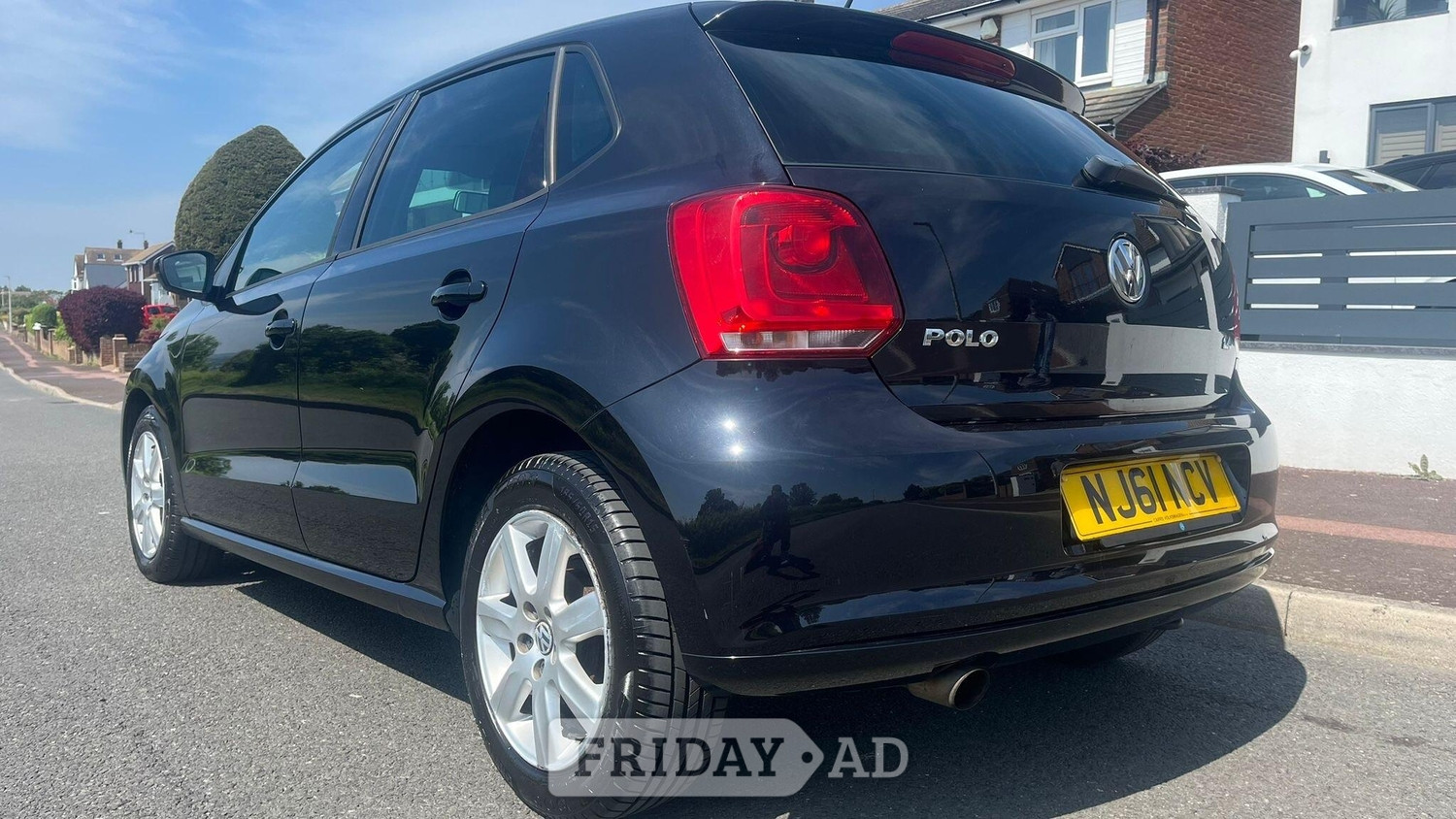 Volkswagen Polo 2011 - Cars in Chatham
