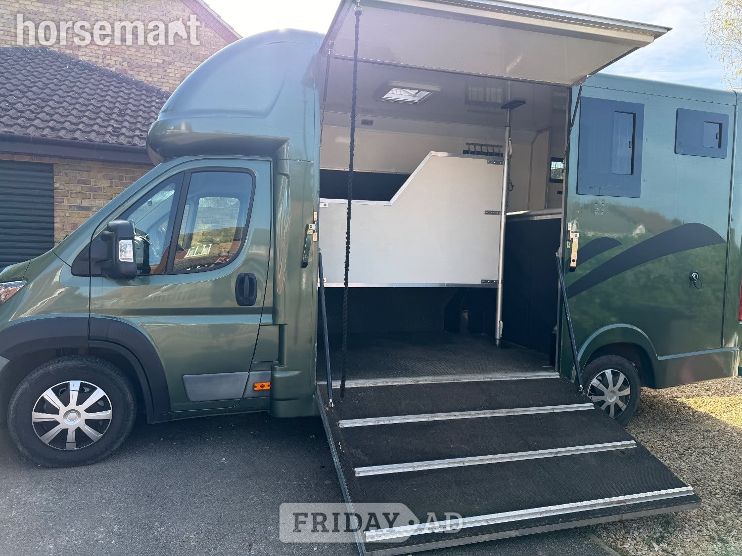 Other  Peugeot Horsebox - Trailers & Horseboxes