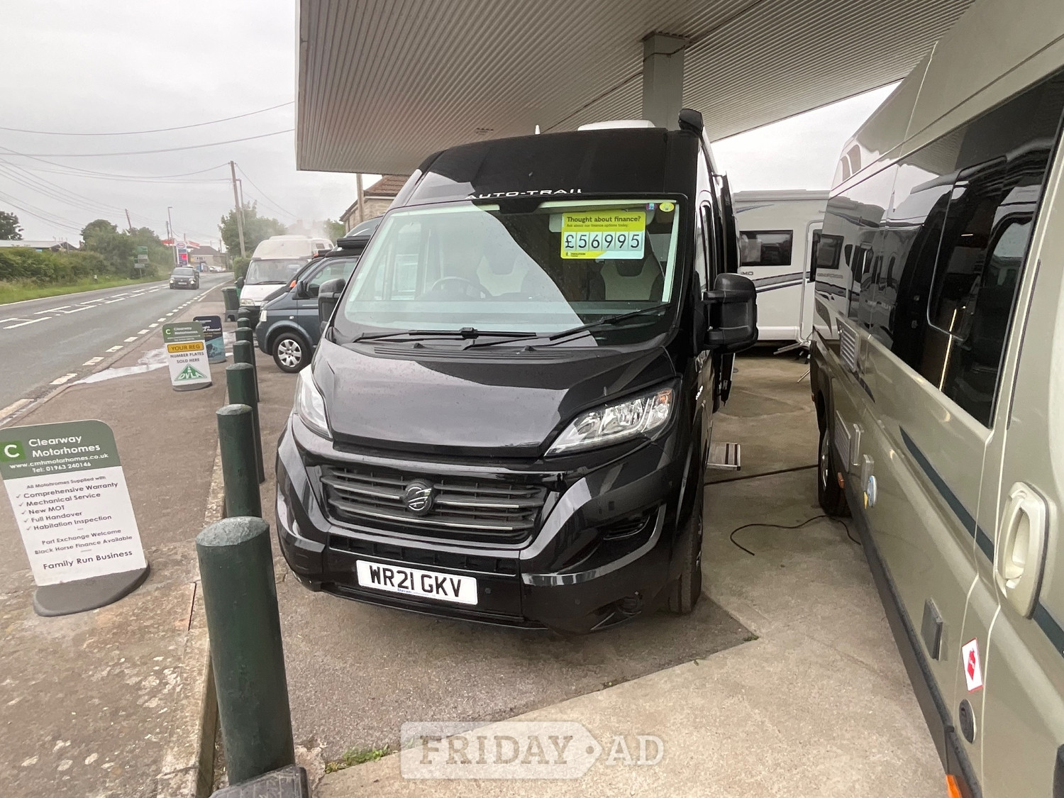 [ berth ]Auto-Trail V-Line 610