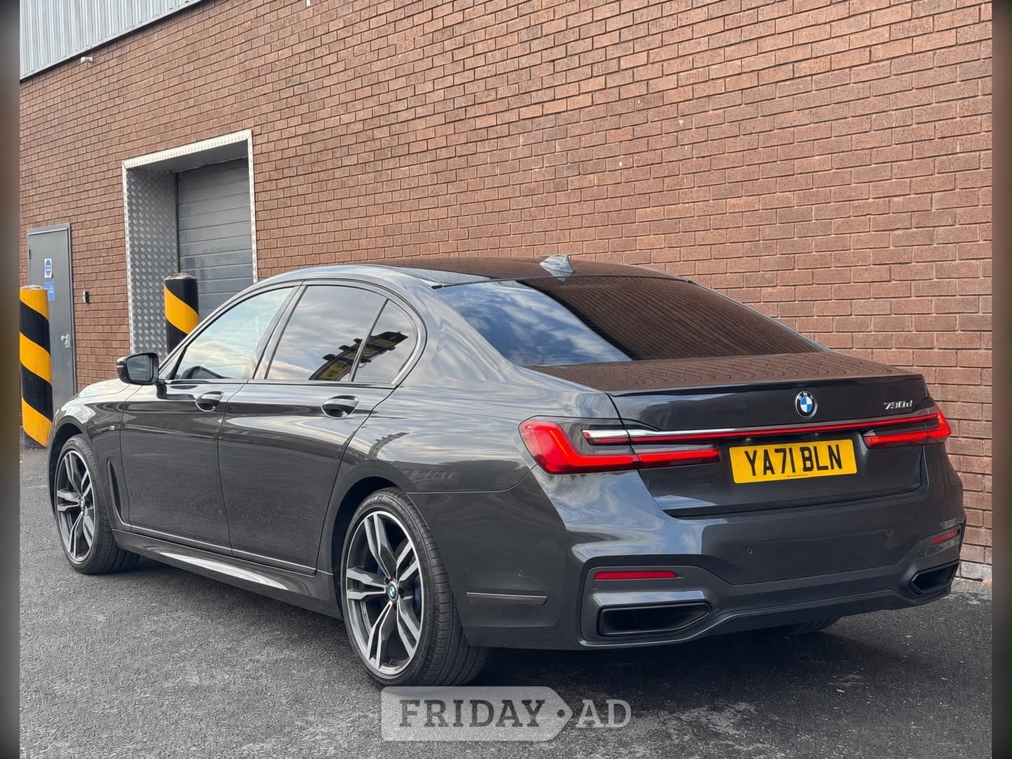 [ berth ]BMW 7 Series