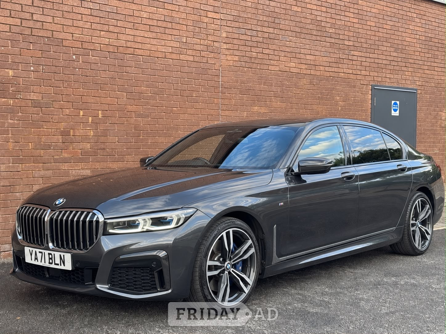 BMW 7 Series 2022 - Cars