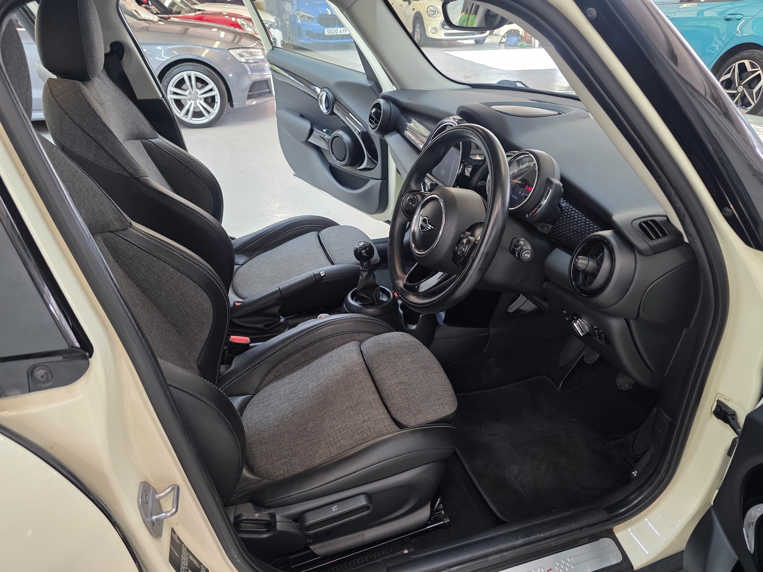 Mini Hatch Storrington