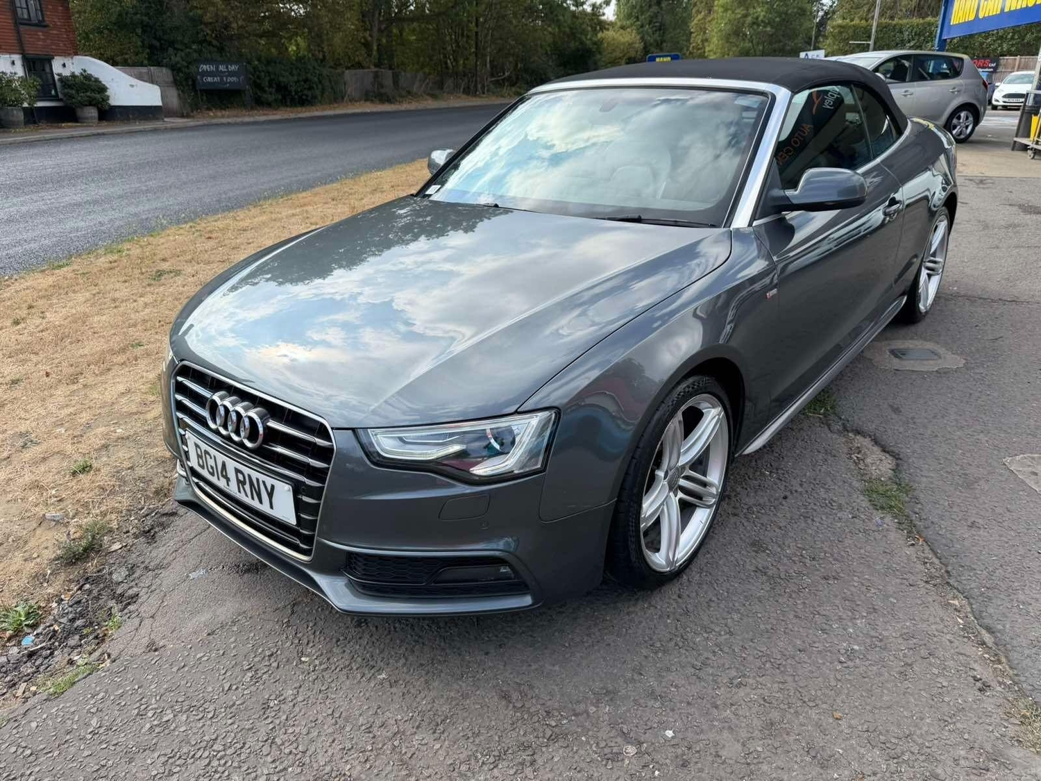 [ berth ]Audi A5 Cabriolet