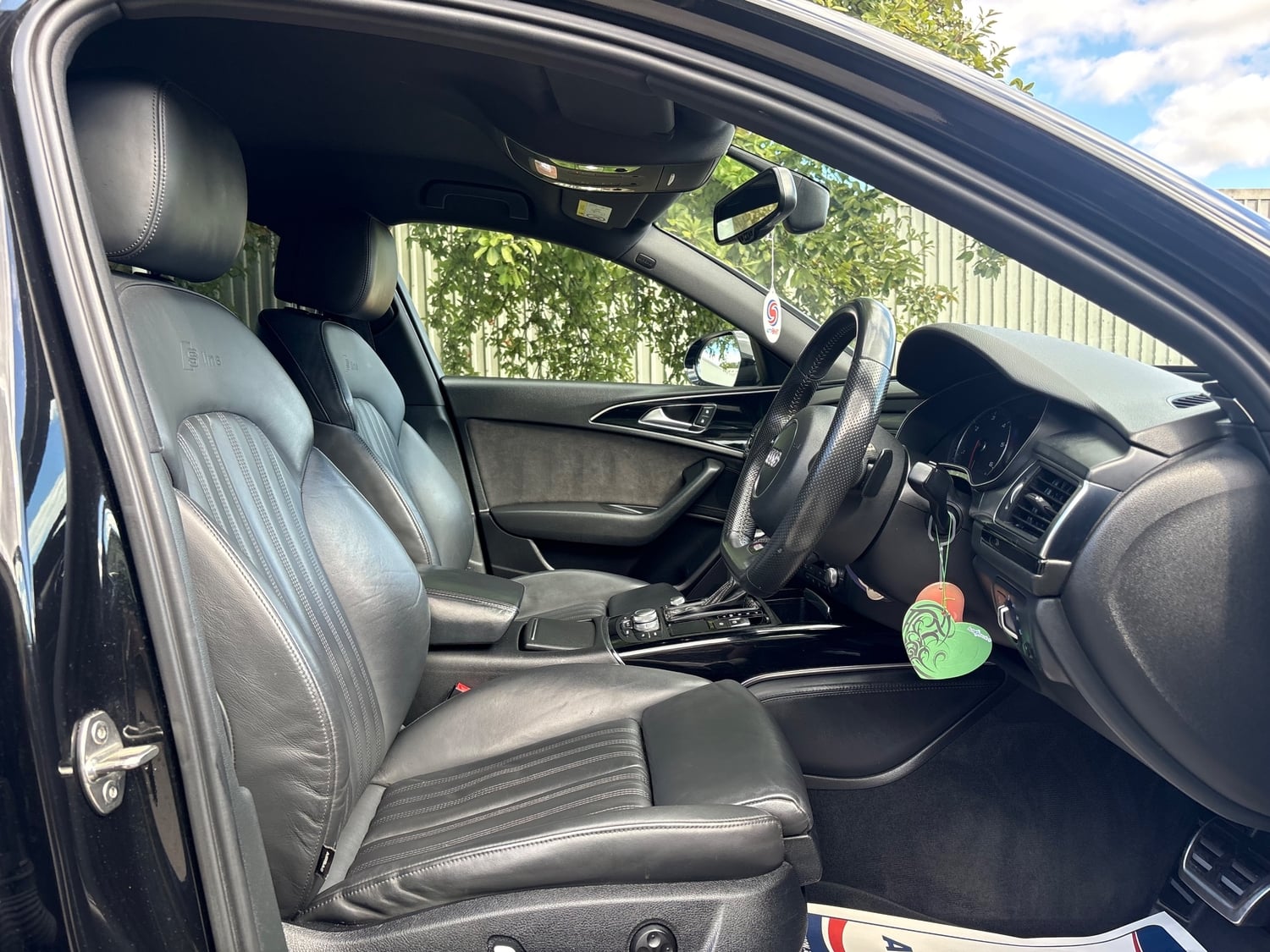 Audi A6 Avant 2018 - Cars in Airdrie