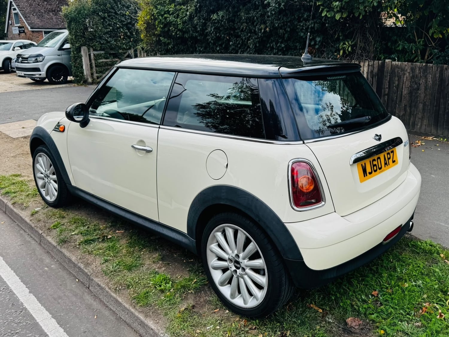 Mini Hatch Horley