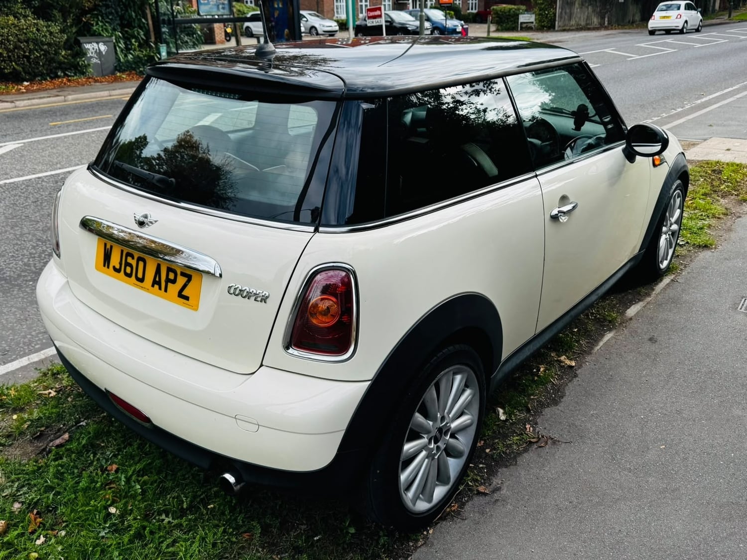 Mini Hatch 2010 - Cars