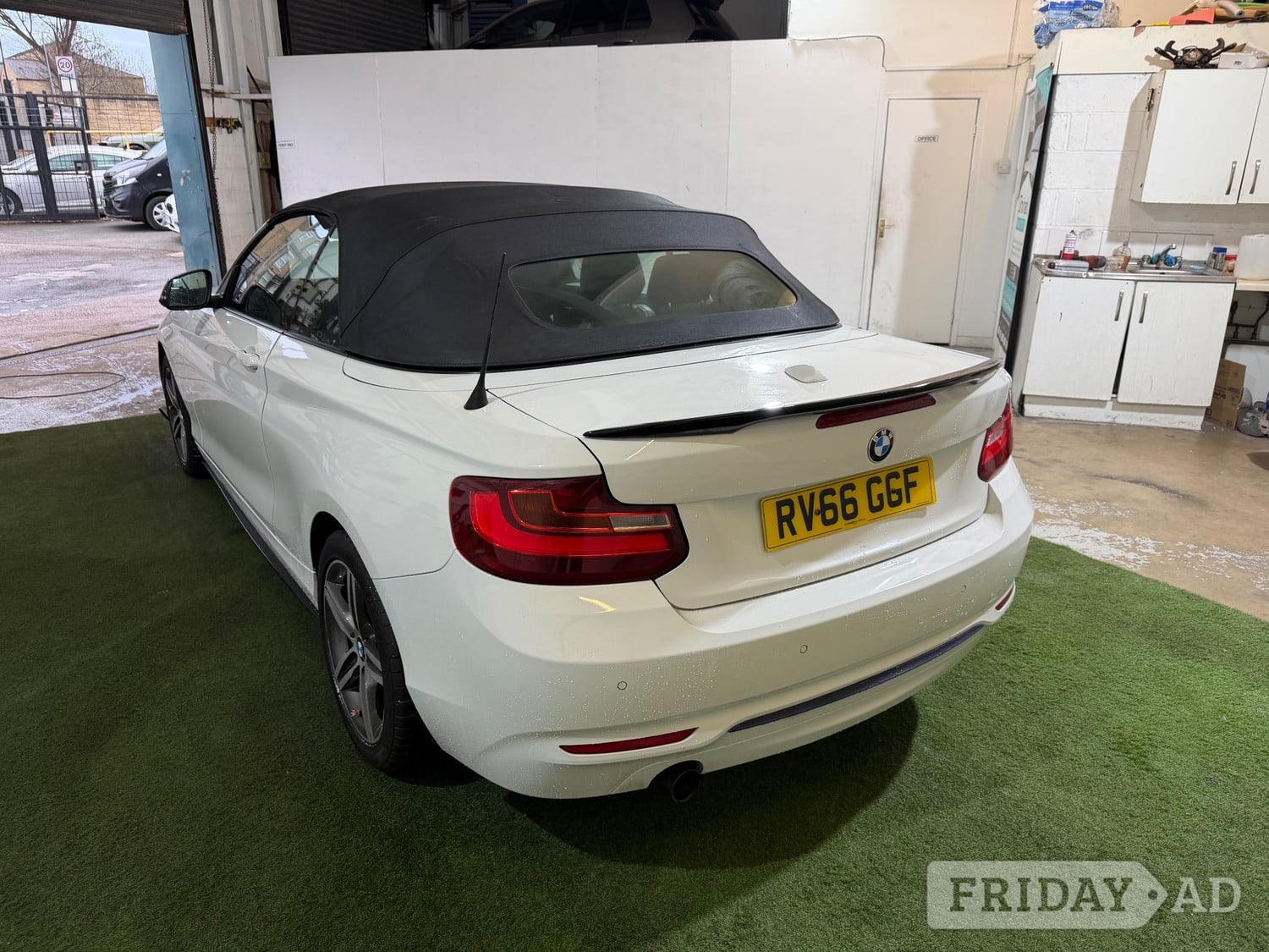 BMW 2 Series 2016 - Cars in Dewsbury