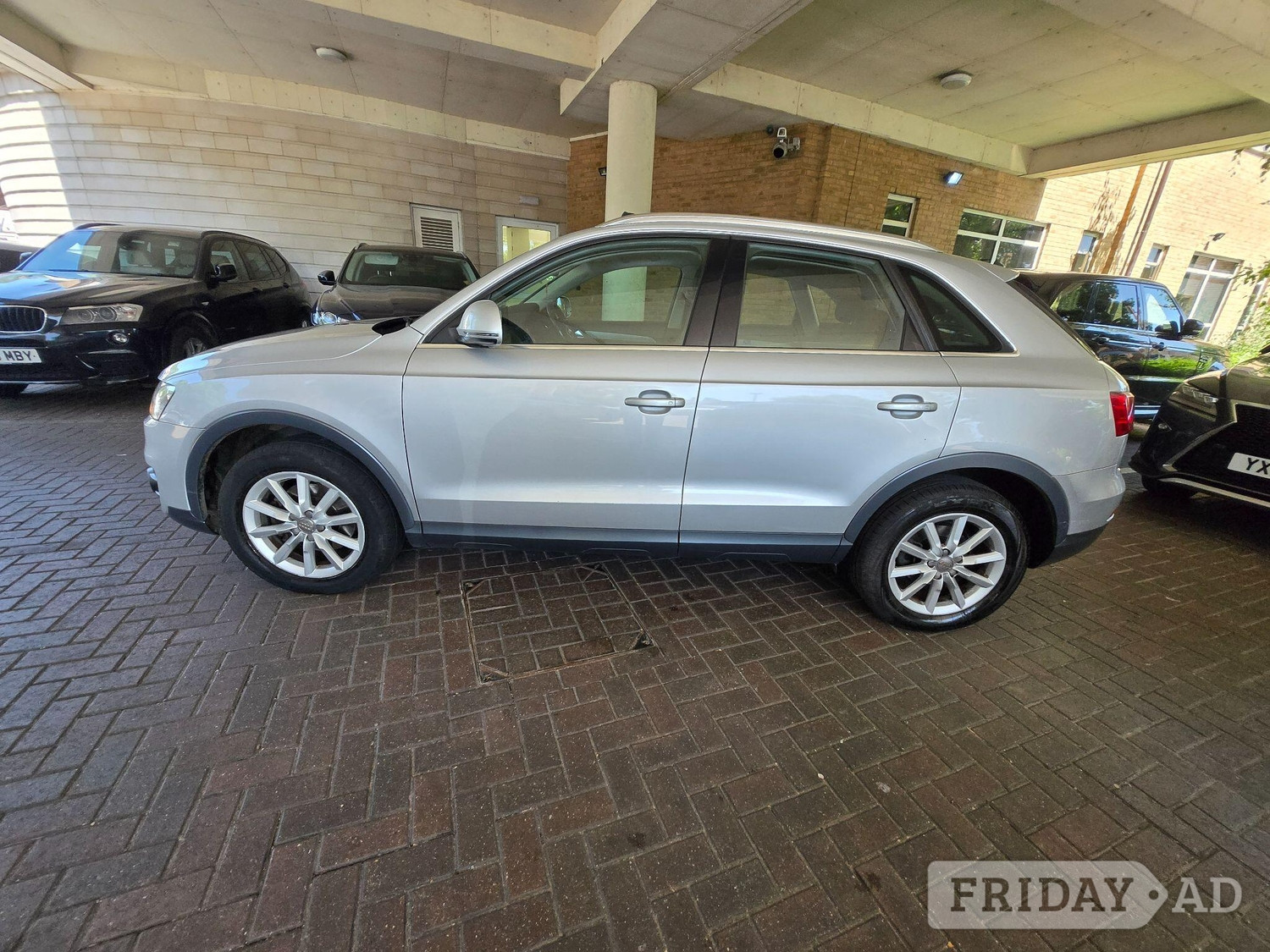 Audi Q3 2012 - Cars