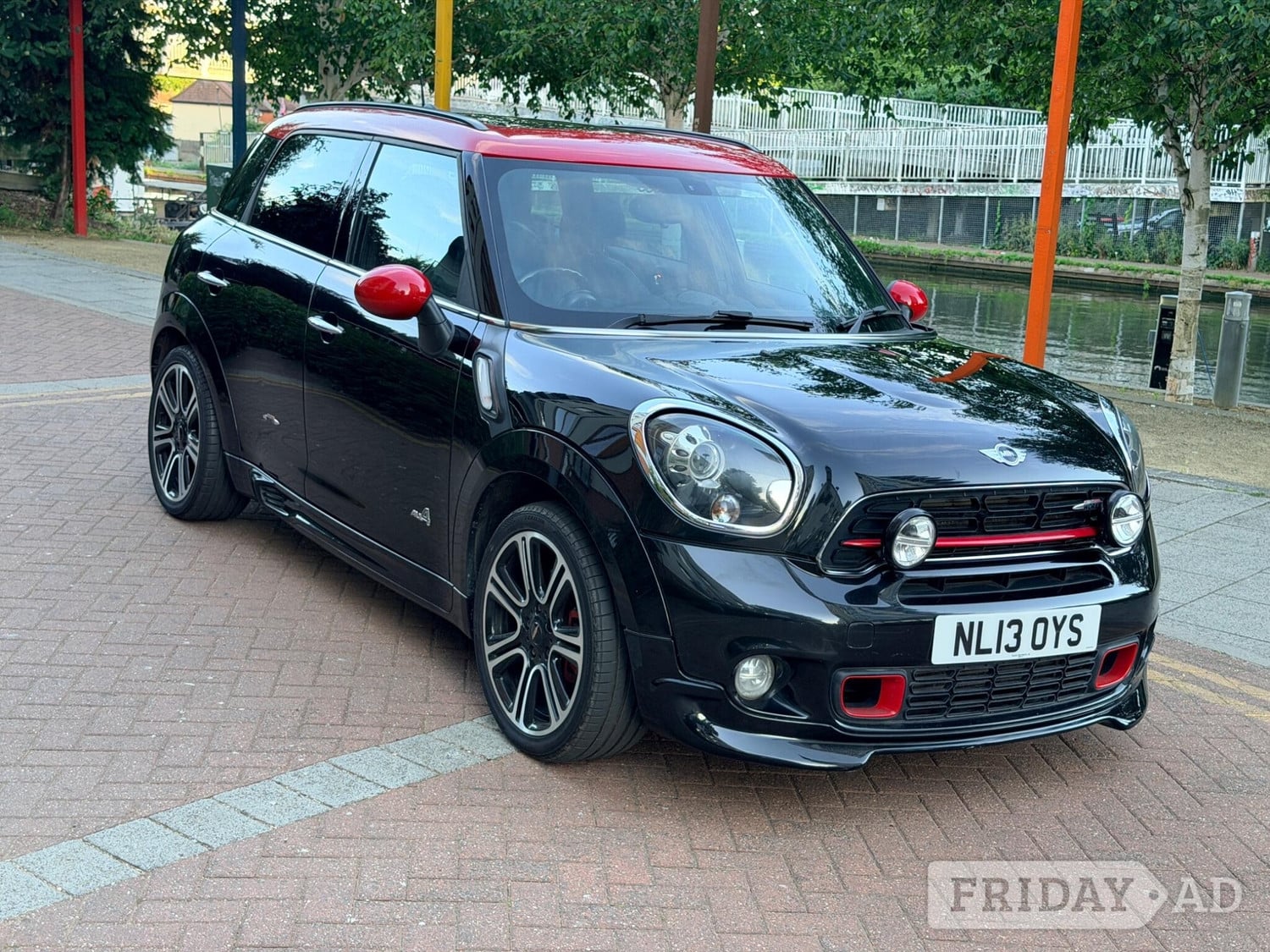 [ berth ]Mini Countryman