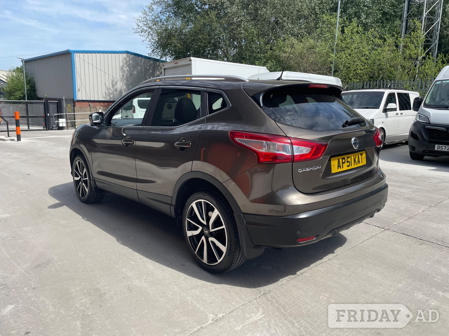 [ berth ]Nissan Qashqai
