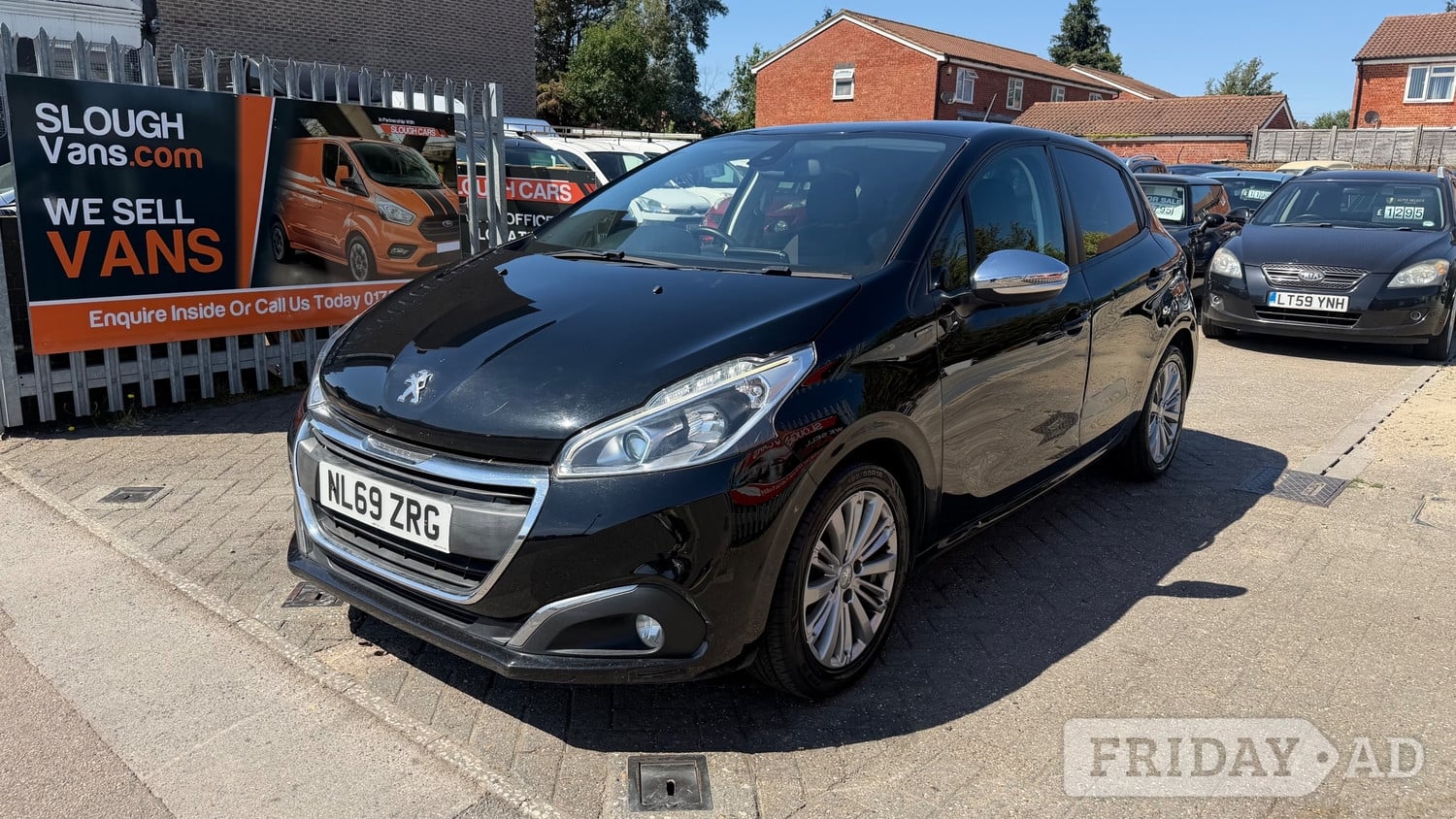 Peugeot 208 Slough