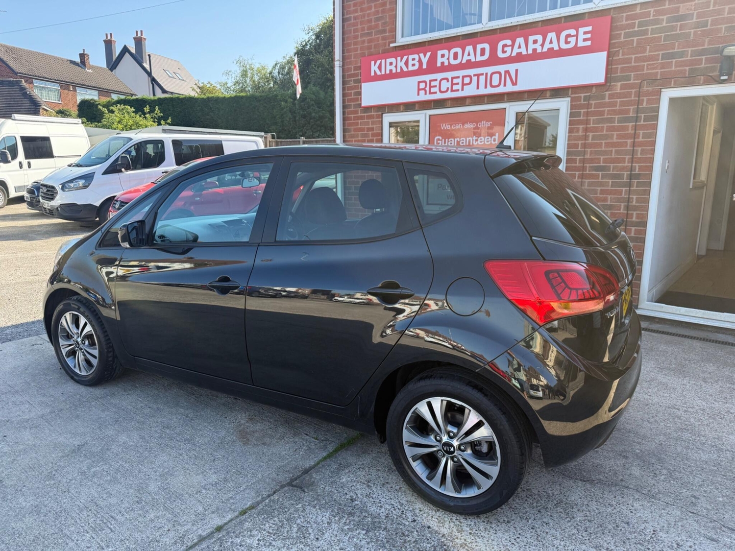 [ berth ]Kia Venga