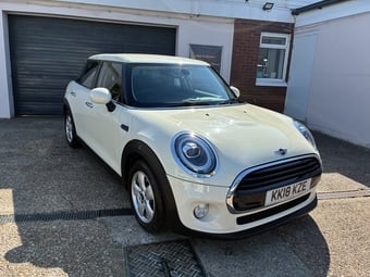 Mini Hatch 2018