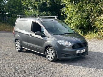 Ford Transit Courier 2016