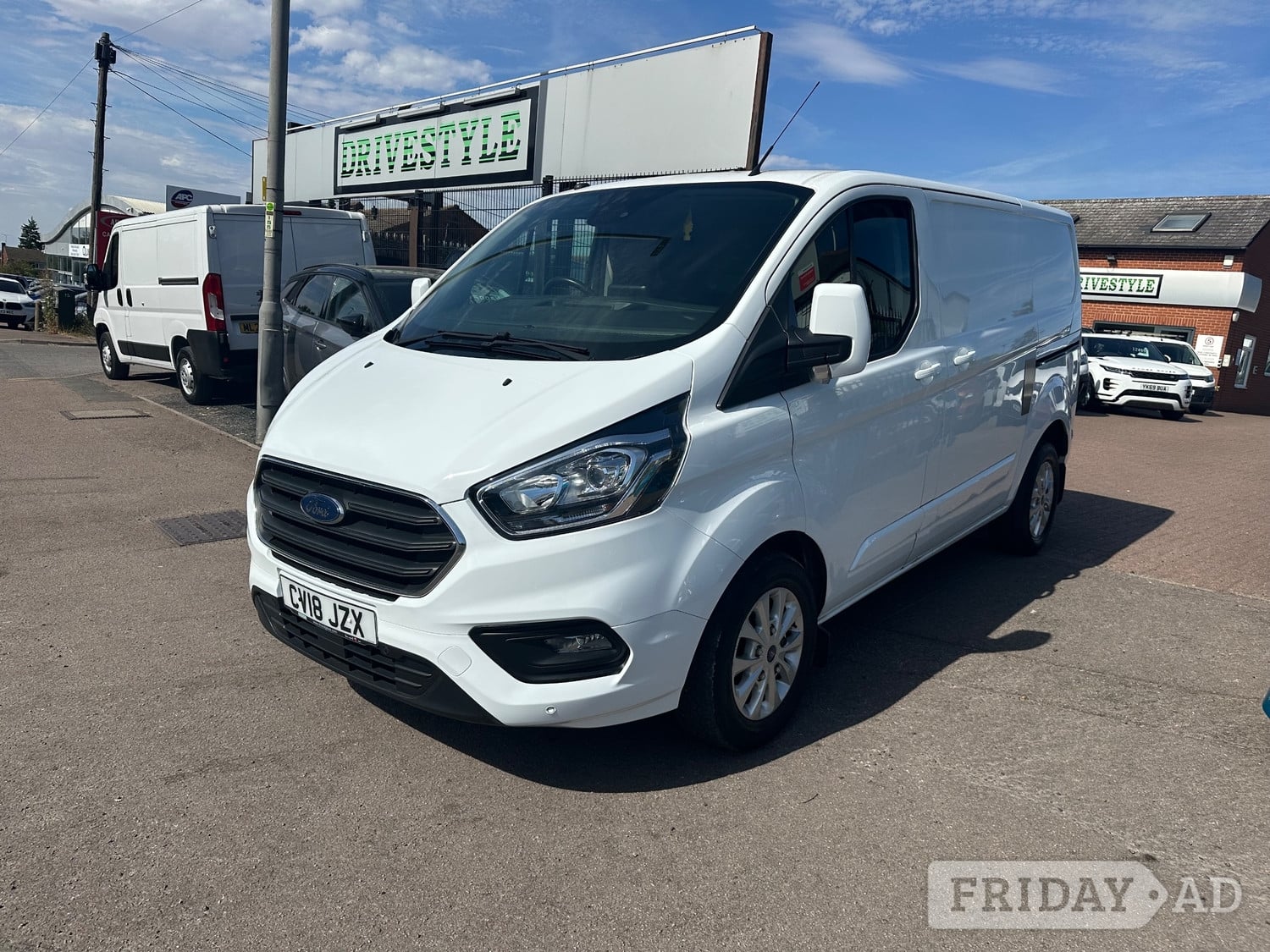 [ berth ]Ford Transit Custom