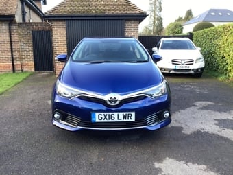 Toyota Auris 2016