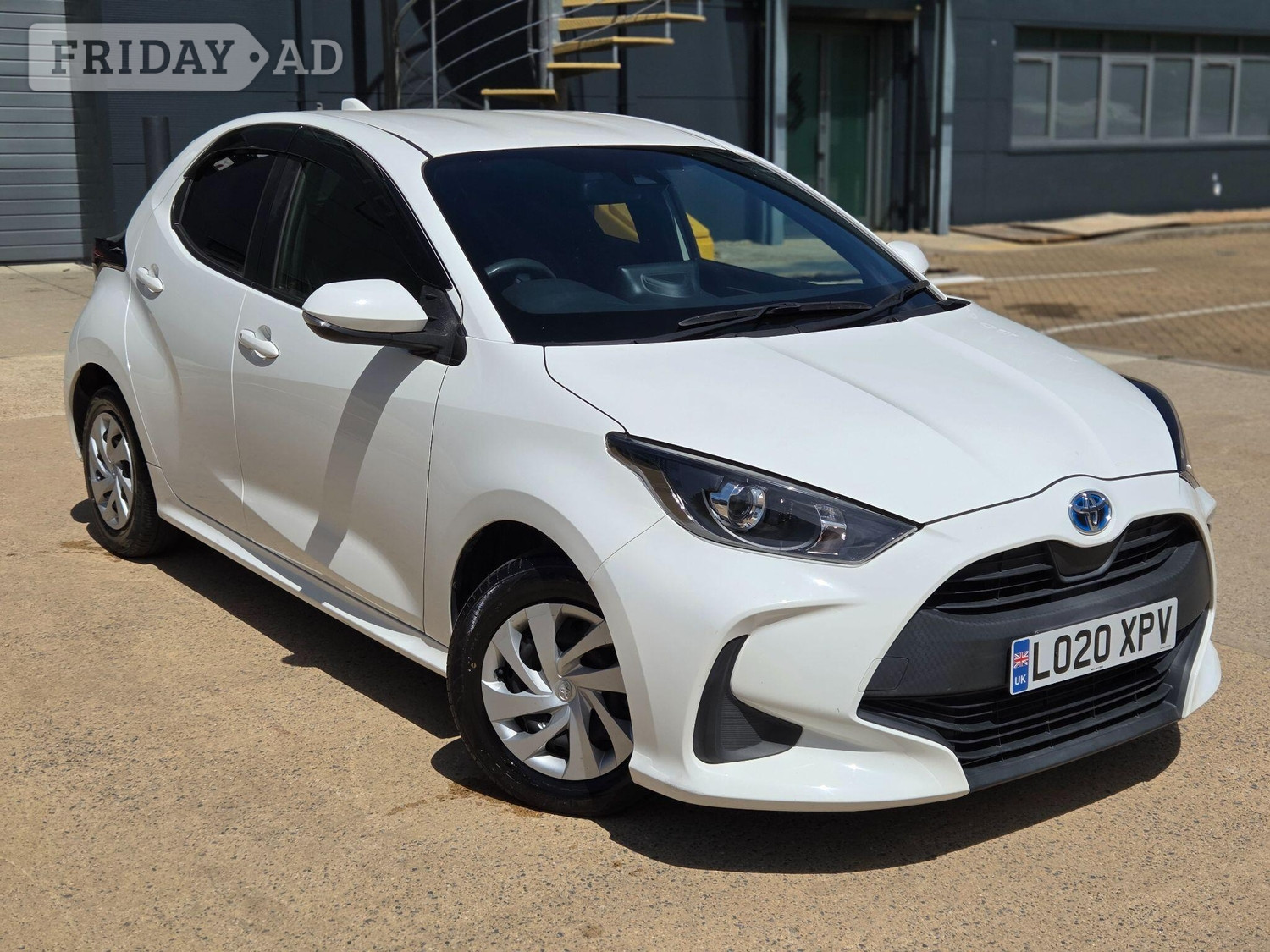 Toyota Yaris 2020 in Slough