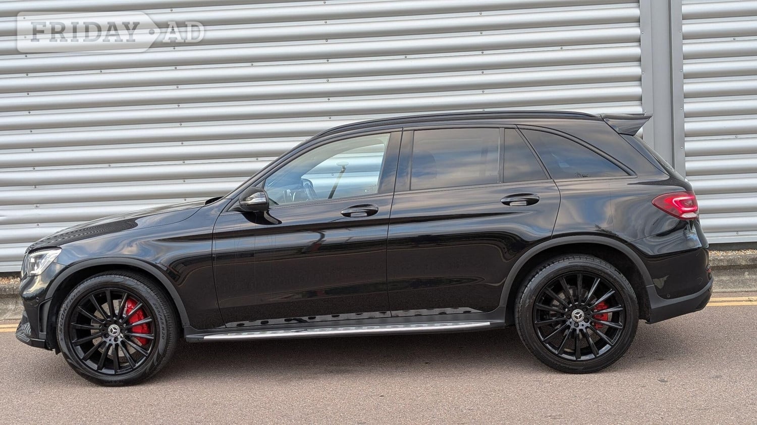 [ berth ]Mercedes-Benz GLC
