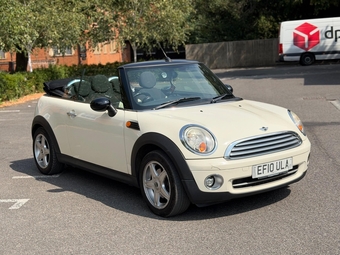 Mini Convertible 2010