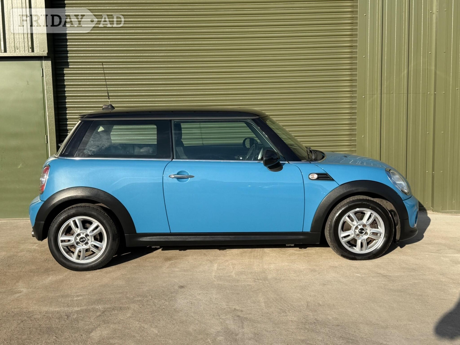 [ berth ]Mini Hatch
