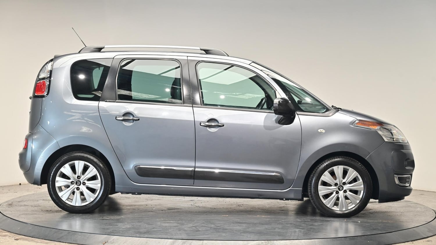 Citroen C3 Picasso 2009 - Cars in Cullompton