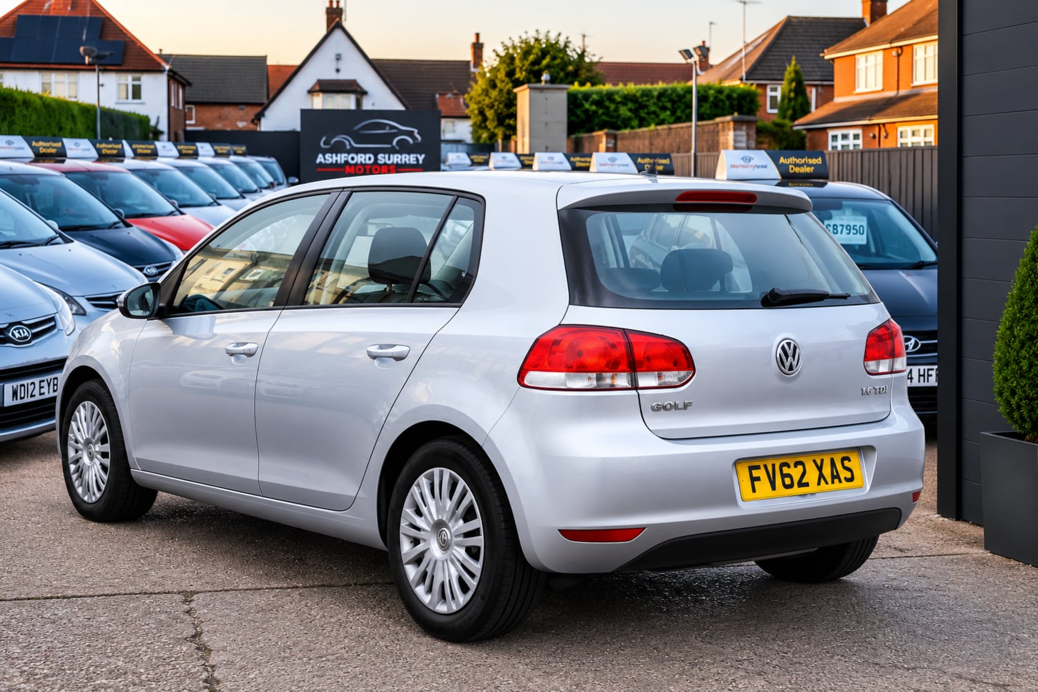 Volkswagen Golf 2012 - Cars in Ashford