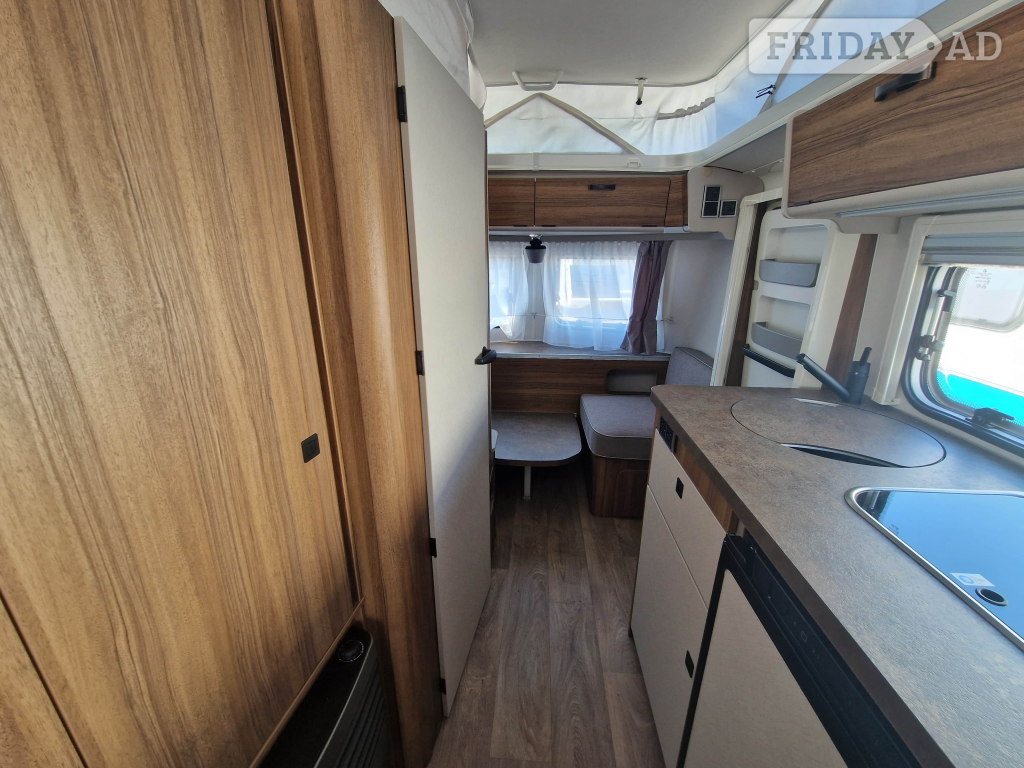 [ berth ]Eriba Touring 430