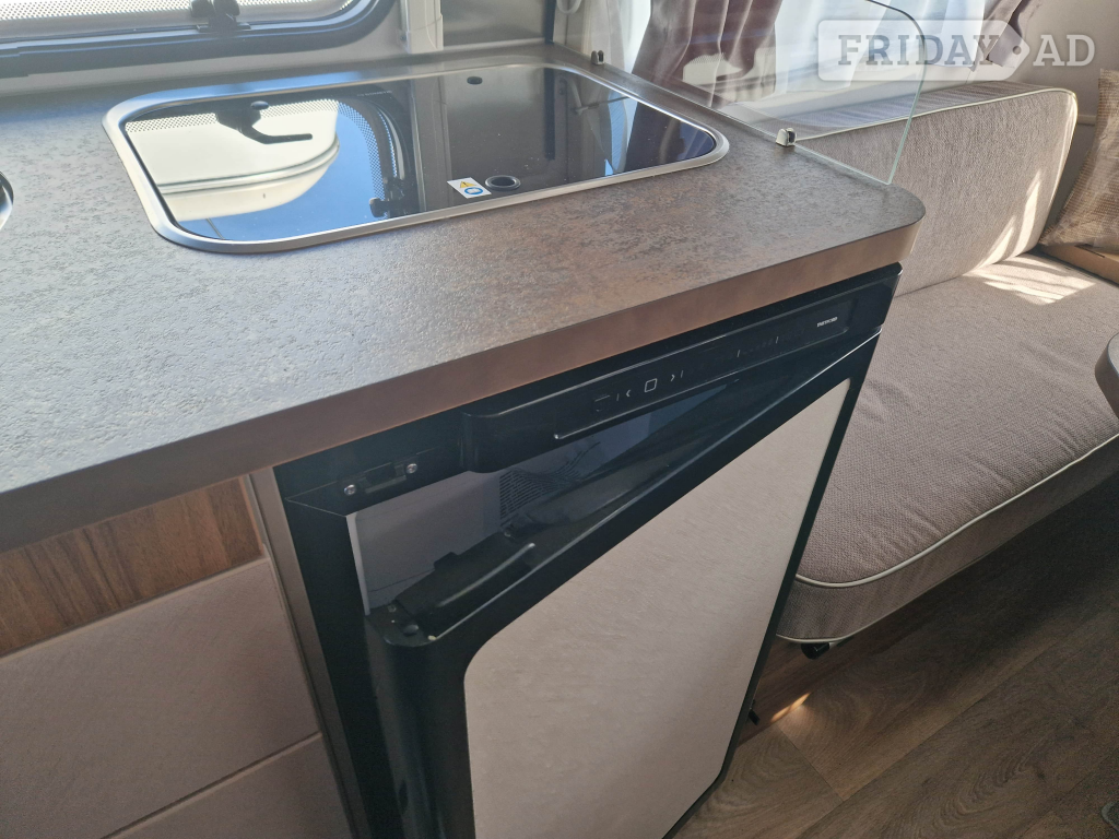 Eriba Touring 430 2024 - Motorhomes & Caravans