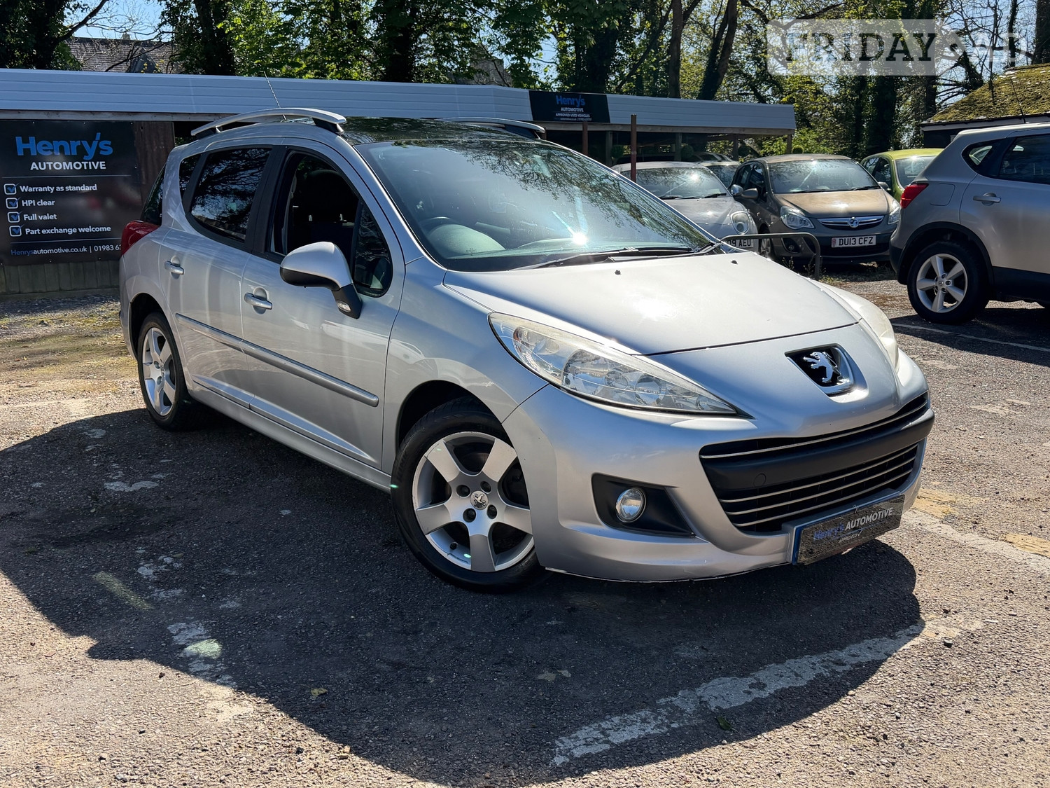Peugeot 207 SW 2010 in Newport