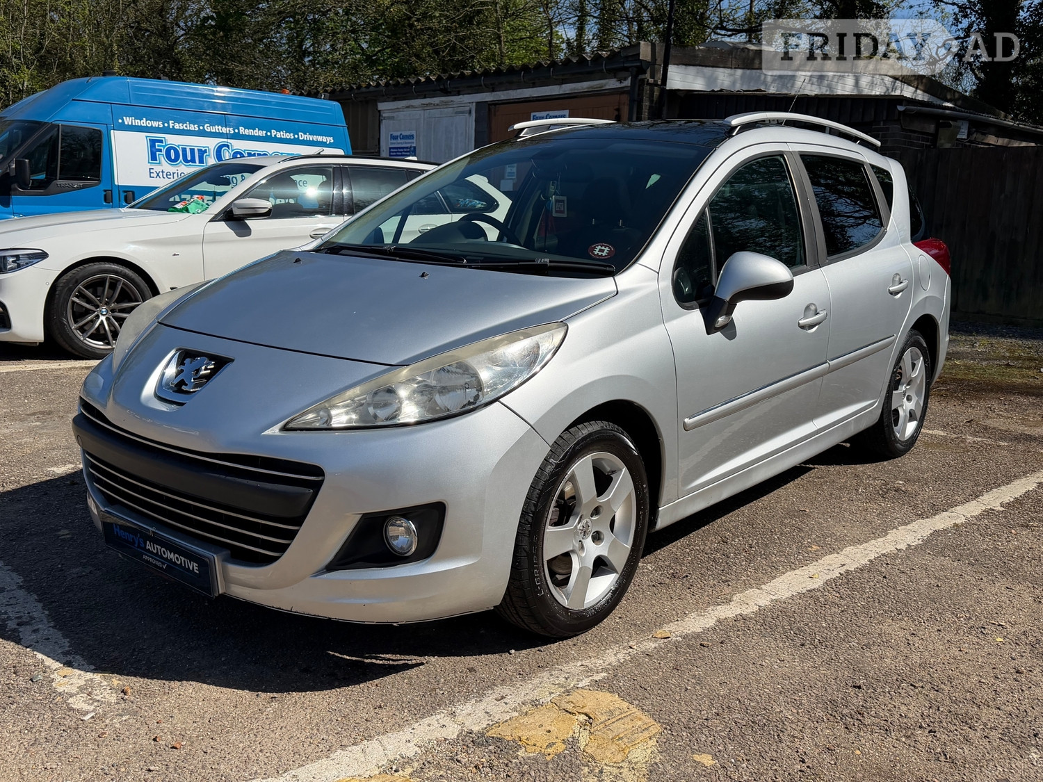 [ berth ]Peugeot 207 SW