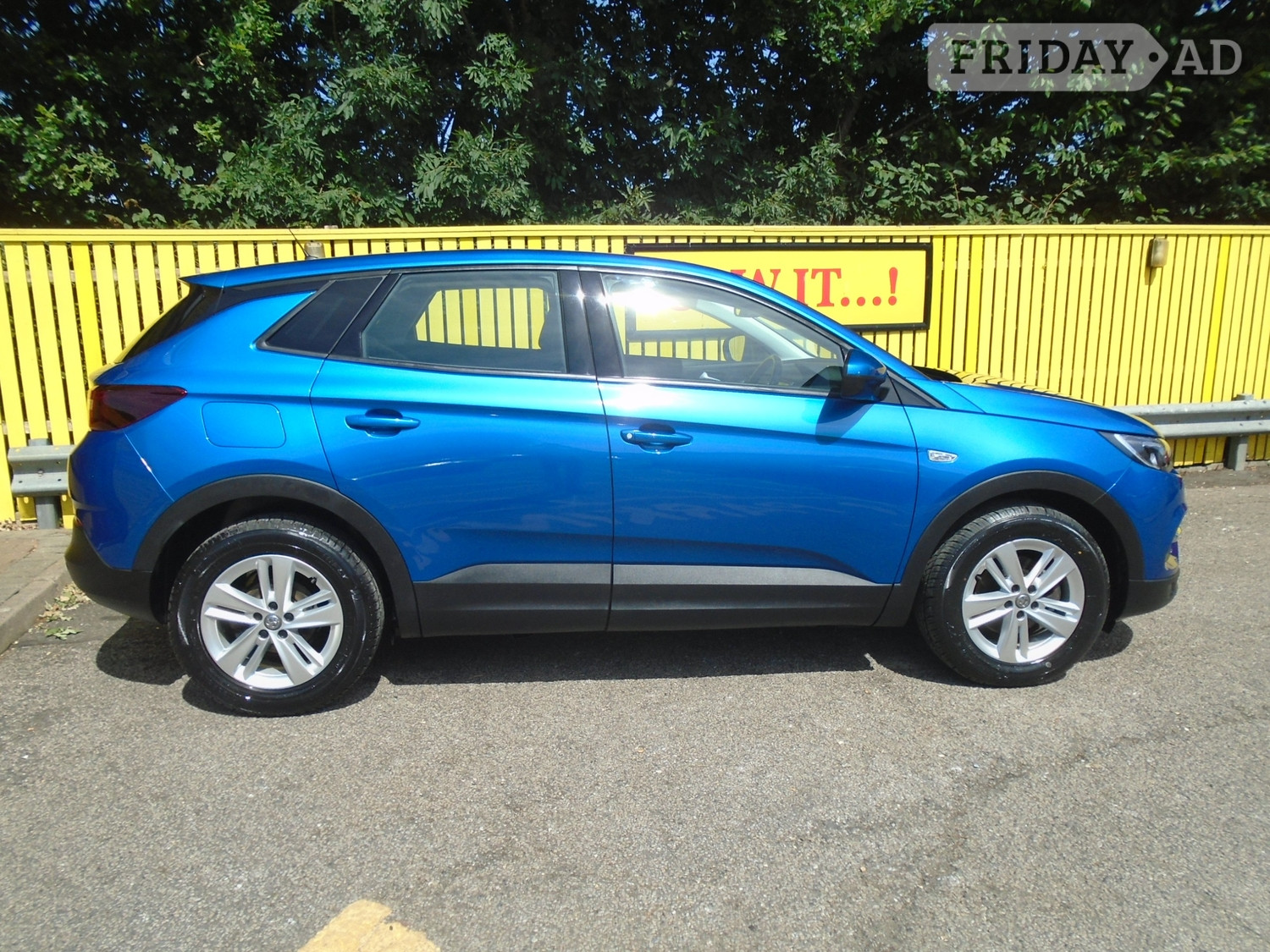 Vauxhall Grandland X 2019 - Cars in Worthing