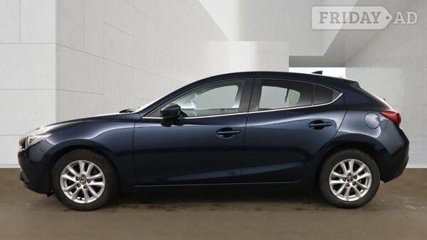 Mazda 3 2016 - Cars in Hillingdon
