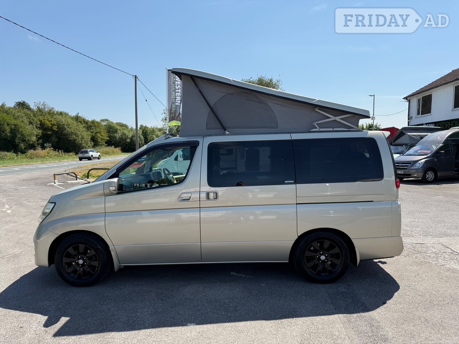 Nissan Elgrand Weston-Super-Mare