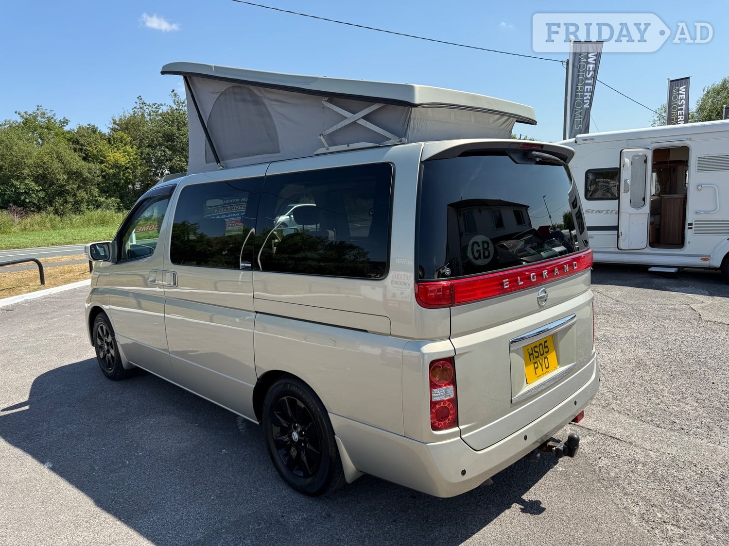 [ berth ]Nissan Elgrand