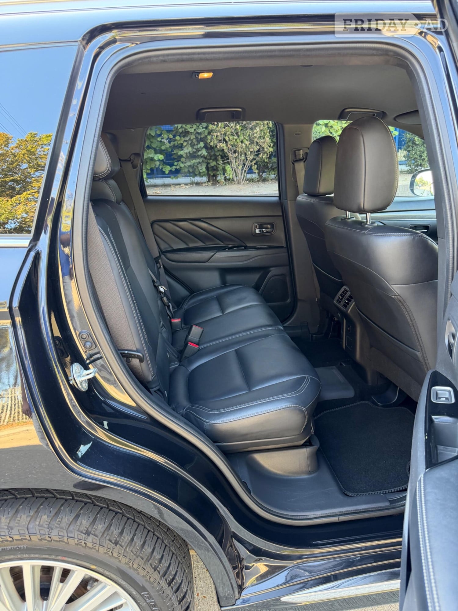 Mitsubishi Outlander 2019 - Cars in Havering