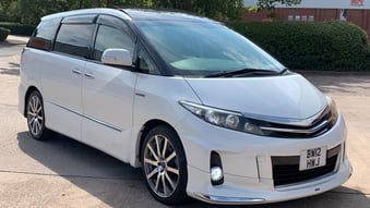 Toyota Estima 2012