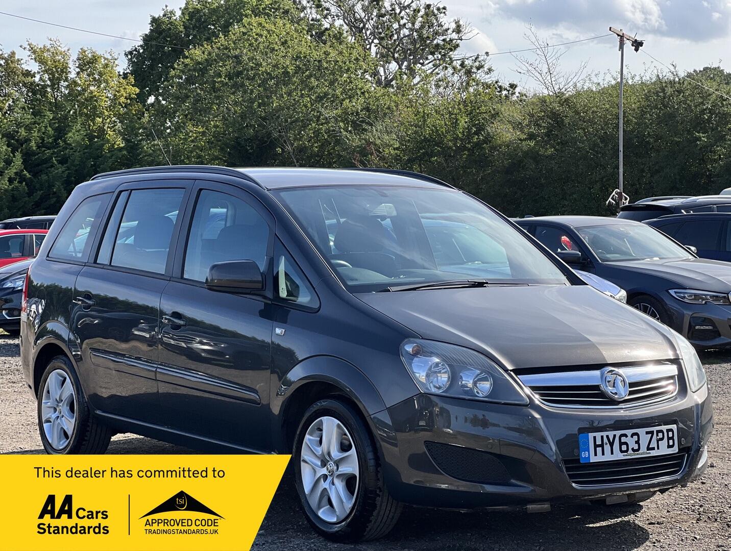 Vauxhall Zafira 2013 in Milton Keynes